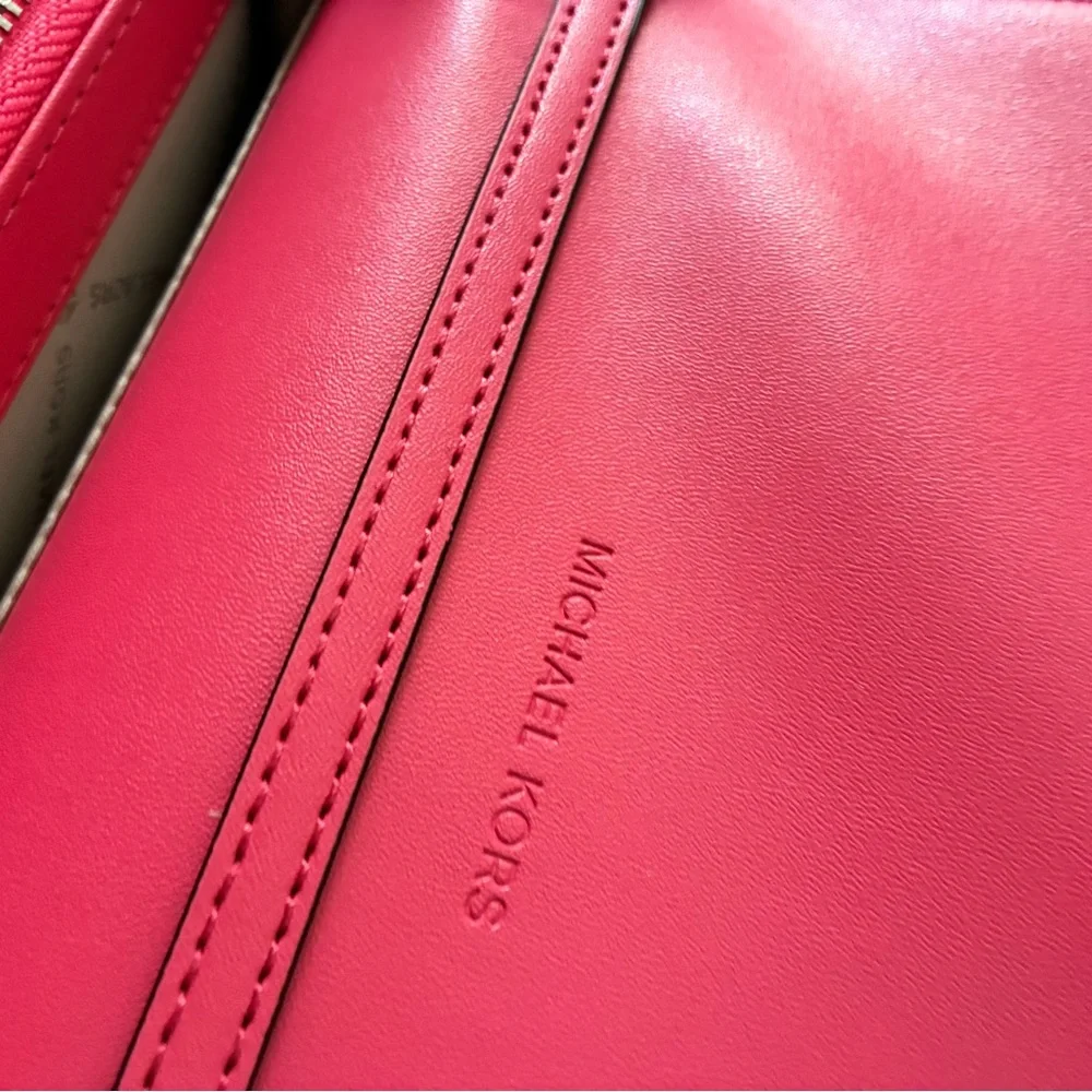 Michael Kors pink  jet set Crossbody large wallet, bag zip around hibiscus ombre - Picture 4 of 9